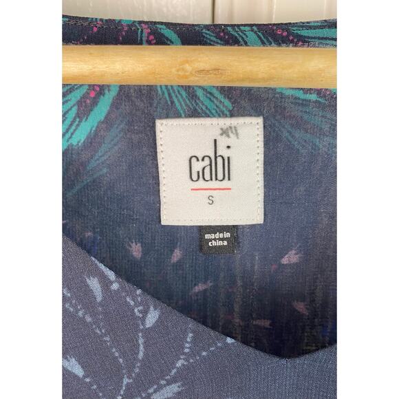 CAbi Olivia Women's S Blue Floral Chiffon 3/4 Bell Sleeve Semi-Sheer Boho Blouse - Picture 3 of 7